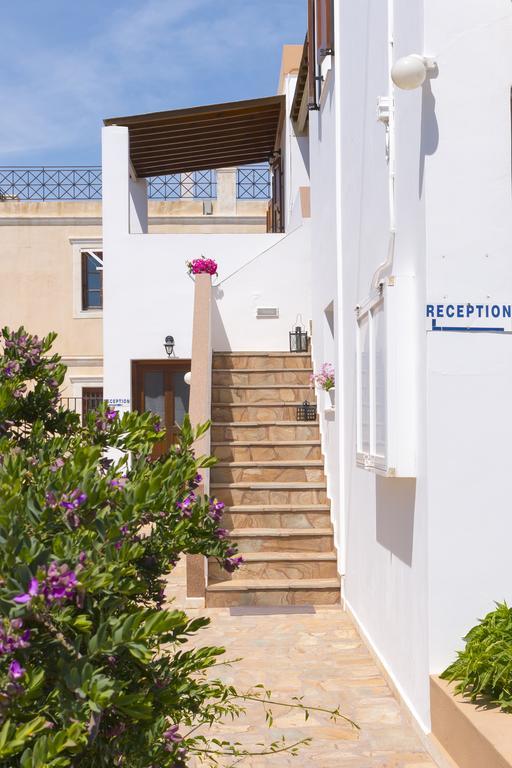 Letta'S Apartments Fínikasz Kültér fotó