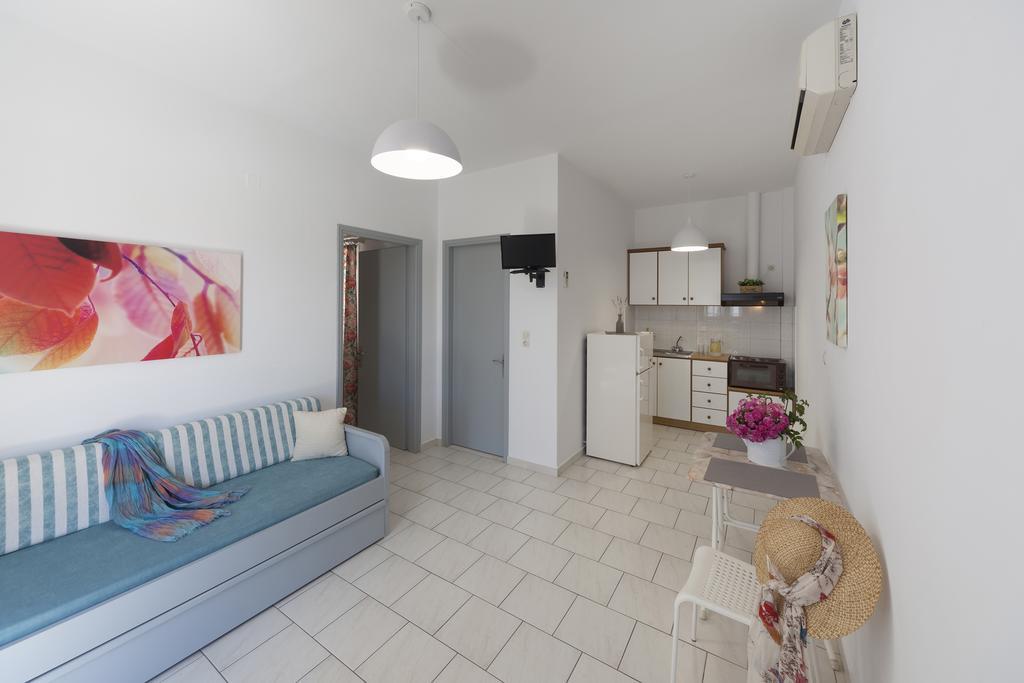 Letta'S Apartments Fínikasz Kültér fotó