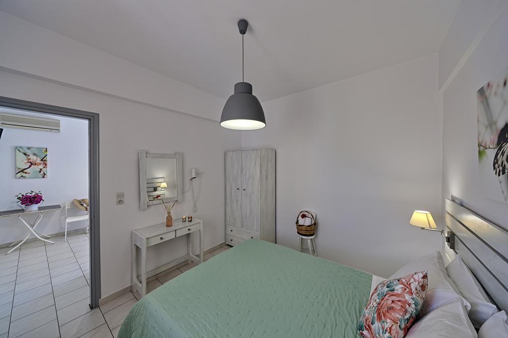 Letta'S Apartments Fínikasz Kültér fotó