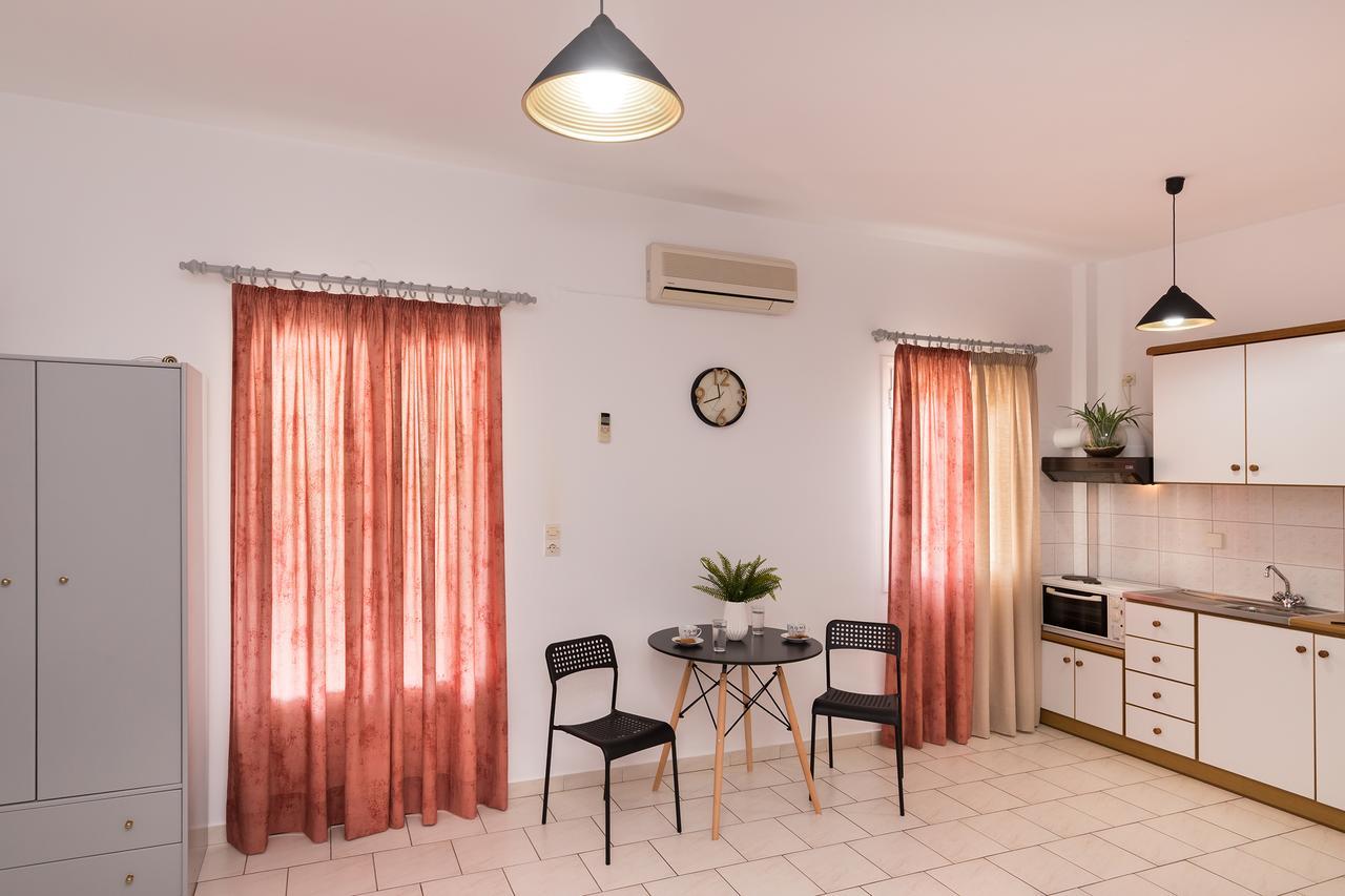 Letta'S Apartments Fínikasz Kültér fotó